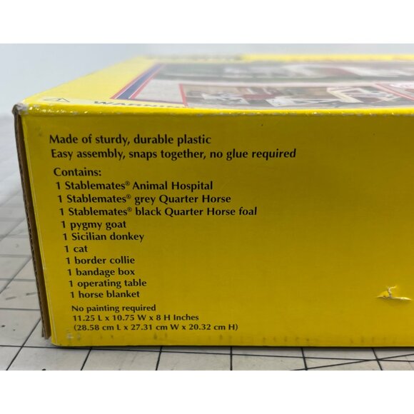 Breyer Stablemates Deluxe Animal Hospital Set (1:32 Scale) New NIB No. 59204 - Picture 4 of 9